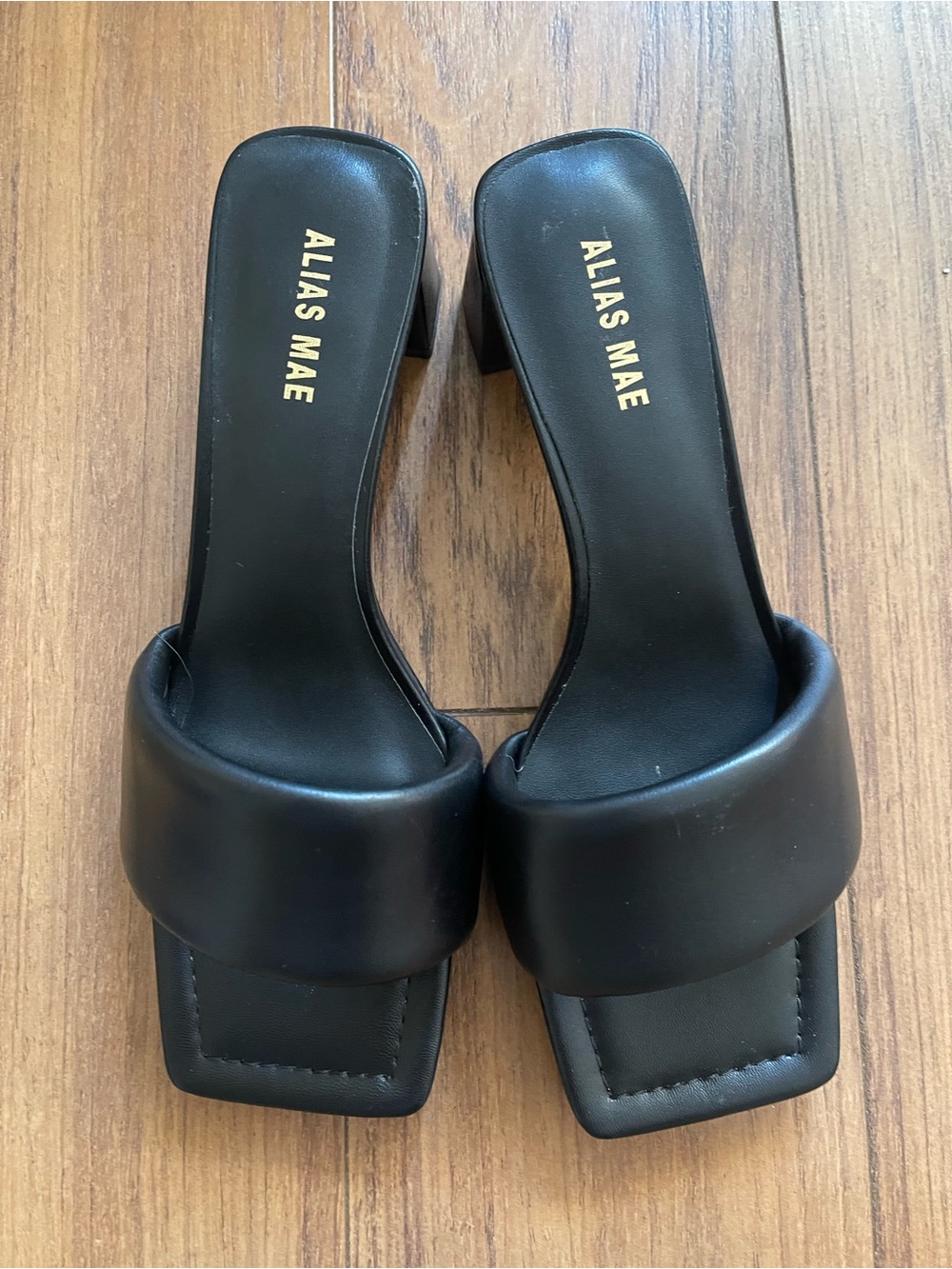 Alias Mae Black Padded Square-Toe Slide Mules